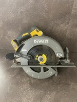 DeWALT DCS578 FlexVolt 60V 7-1/4" Brushless Cordless Circular Saw (Tool Only)