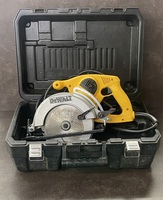 DeWalt DW378G 7-1/4" Framing Circular Saw - Good Working Condition
