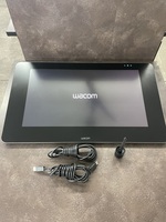 Wacom Cintiq 27QHD Creative Pen Display (DTK-2700) – Good Condition