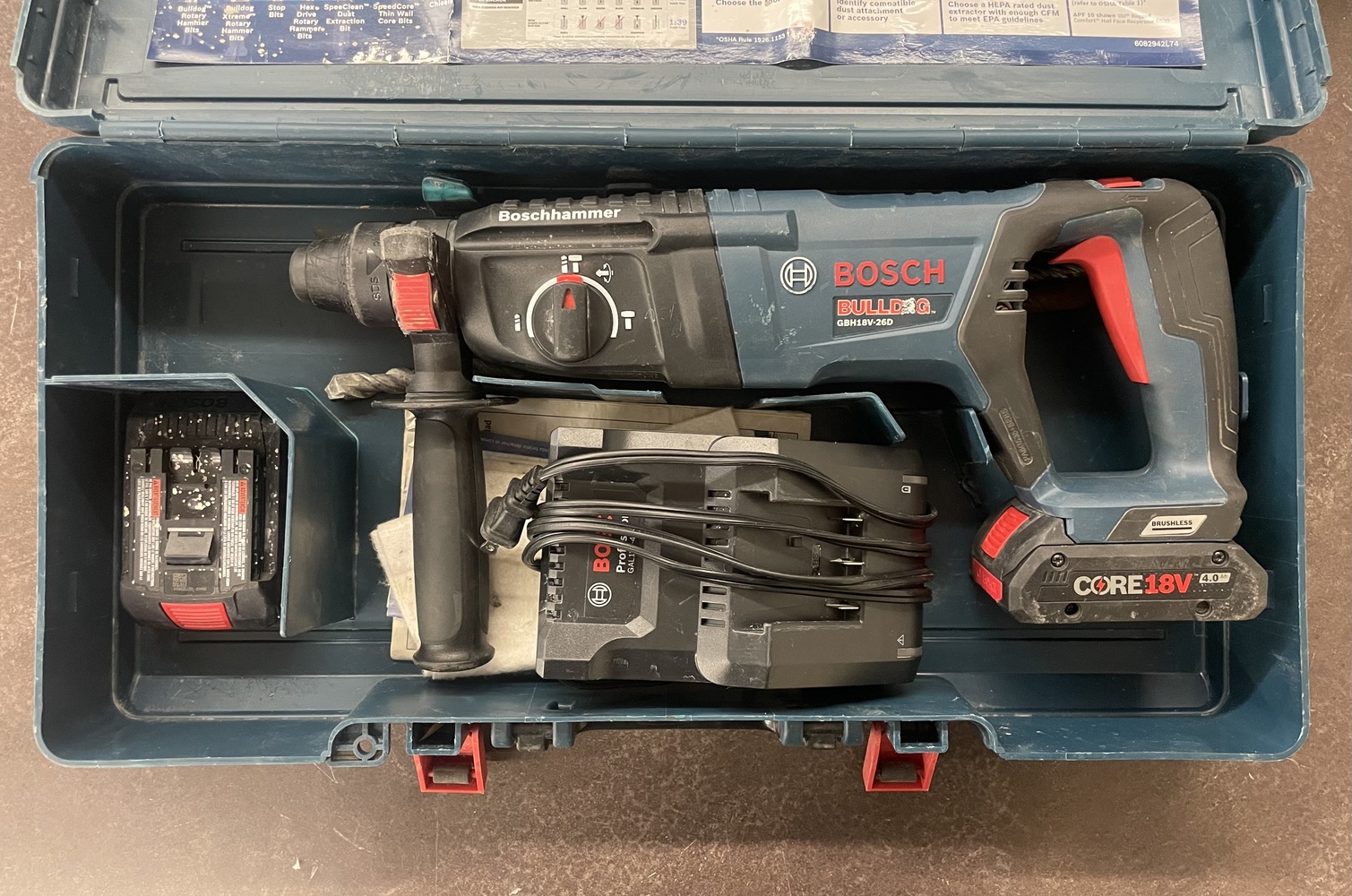 Bosch GBH18V-26D Bulldog 18V Brushless Rotary Hammer Drill Kit w/ 2 ...