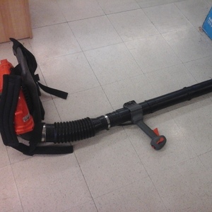 Husqvarna 130bt