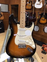 Fender Squire Start Electric Guitar