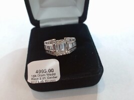  18K Diamond Wedding Ring