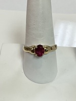 14k Gold Ruby Ring 