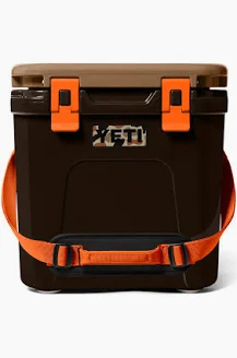 Yeti Roadie 24 Wetlands Camo