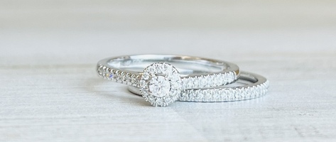 0.25ctw Diamond Halo Pave Bridal Set 14kw