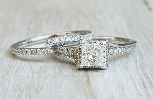 0.83ctw Princess Halo Bridal Set 14kw