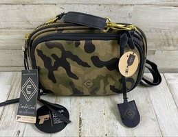 Girls With Guns Tomboy Clutch Conceal Carry Bag