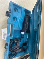 Makita Saw : 16.1