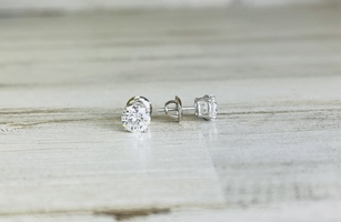 2.00cttw Lab Grown Diamond Studs 14kw