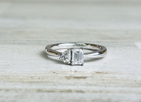 0.50ctw Pear/Emerald Lab Grown Diamond Ring 14kw