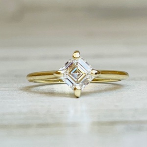 1.02cttw Square Emerald Lab Grown Diamond Solitaire 14ky