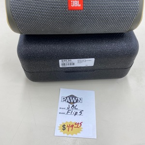 JBL Flip 5 Bluetooth Speaker