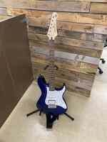 Yamaha Pacifica PAC012 Electric Guitar