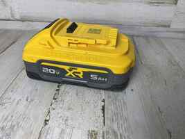 Dewalt DCBP520 : Battery Only