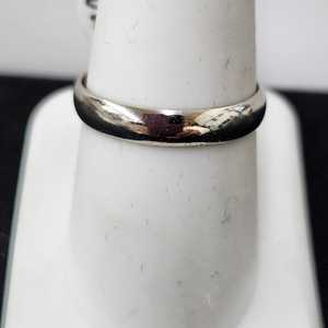 White Gold Wedding Band 