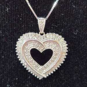 WG Heart with Diamonds on a WG Chain