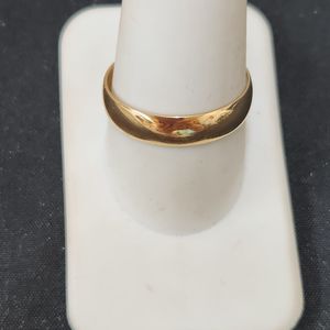 Yellow Gold Wedding Band