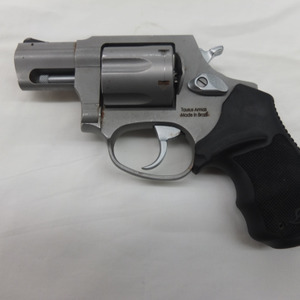 TAURUS 856