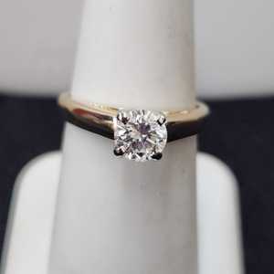  Round Diamond Solitaire Engagement Ring (approx. 3/4ct)
