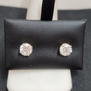  2.0 CTTW Lab Grown Diamond Earrings in 14KT Gold Mounting