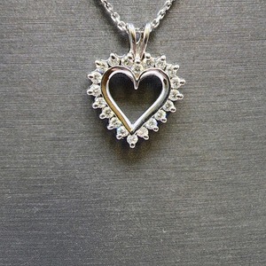 14K White Gold Necklace with Diamond Heart Pendant