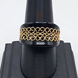 14k Black Agate Gold Ring