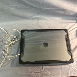Apple MACBOOK PRO M1 PRO