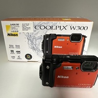 Nikon COOLPIX W300 Digital Camera w/3 batteries + HDMI Cable