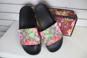 Gucci Supreme Bloom Slides