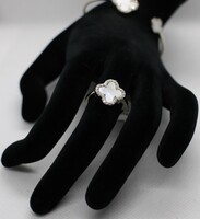 Ladies White Gold Clover Ring
