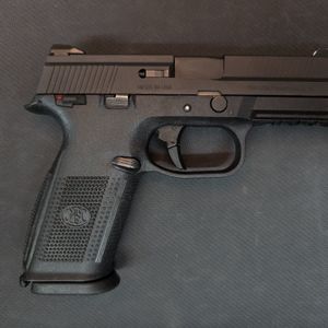 FN FNS-9