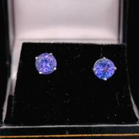 14kt White Gold 1.2ctw Tanzanite Stud Earrings .70dwt