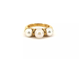18KT Yellow Gold 6.83 Grams 3 Pearls Ring Size 7