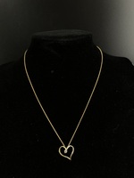 18KT Yellow Gold 0.15ct Diamond Heart Pendant & Necklace – 3.80g – Approx. 18"