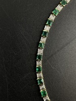 10KT Yellow Gold Emerald and Diamond Bracelet – Approx 7" - 6.96g