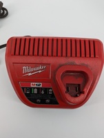 Milwaukee 48-59-2401 M12 CHARGER