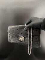 Authentic MCM Medium Chain Leather Wallet Crossbody Bag Purse