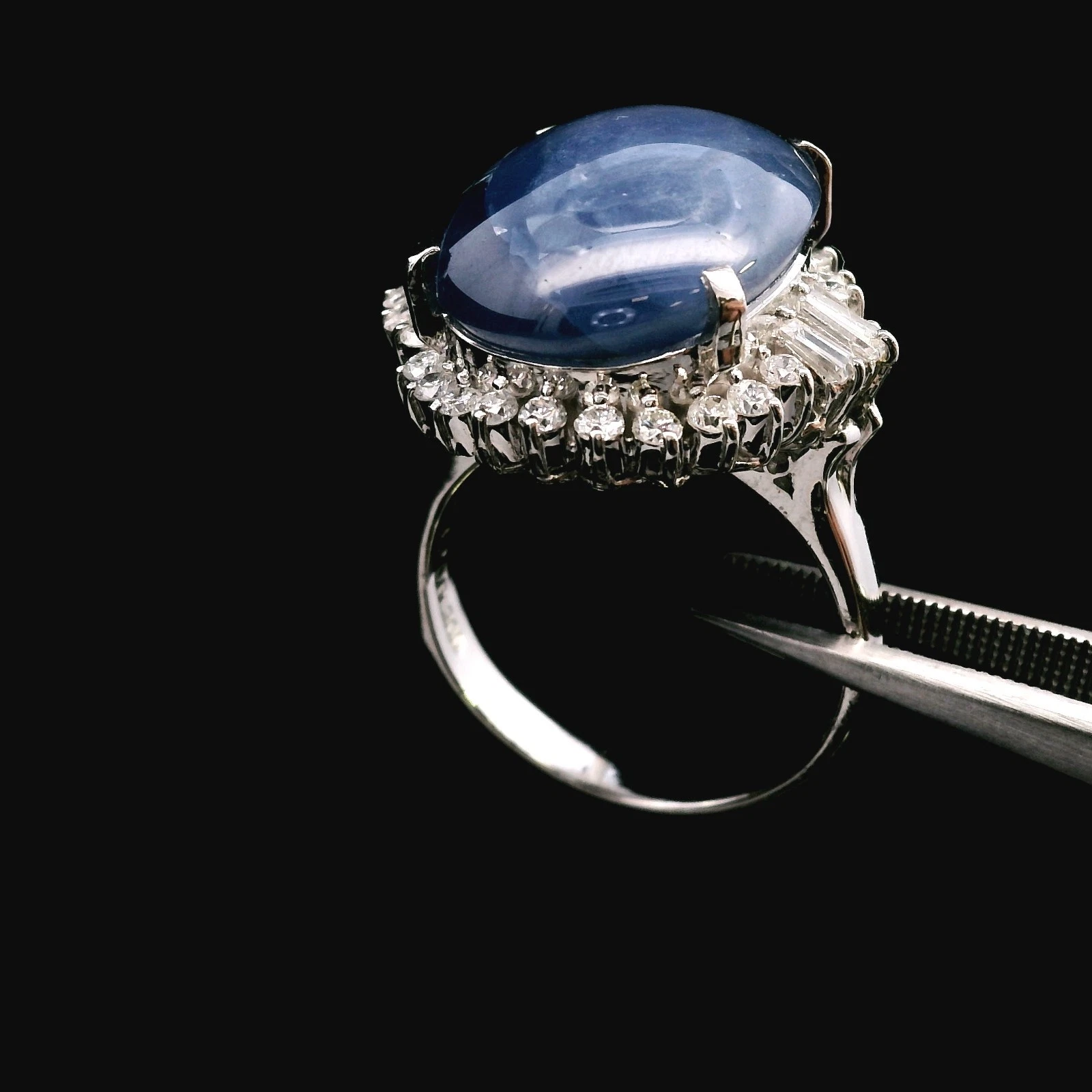 Platinum 23.19ct Burma Star Sapphire & Diamond Ring – Size 8 – GIA Certified