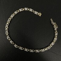 10KT Yellow Gold Diamond Bracelet – Approx. 7.5" - 4.96g