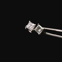 14KT White Gold Diamond Earrings Approx .80cttw I1 FG – 1.40g (0.90 DWT)