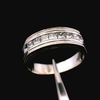 14K White Gold Diamond Ring Size 8 3.8dwt (5.9g) 1/2 CTTW