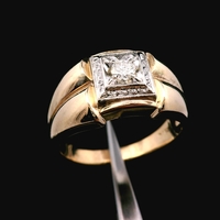  14K Yellow Gold Diamond Ring 0.12ctw Size 10 3.5dwt (5.4g)