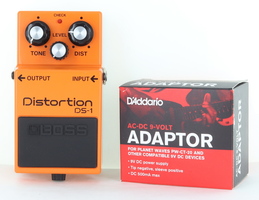 BOSS DS-1 Distortion Effect Pedal w/ D'Addario Power Adaptor