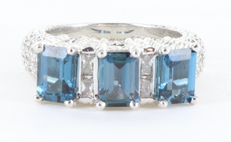  Judith Ripka 3-Stone Blue Topaz & Cz Sterling Silver Ring Size 8