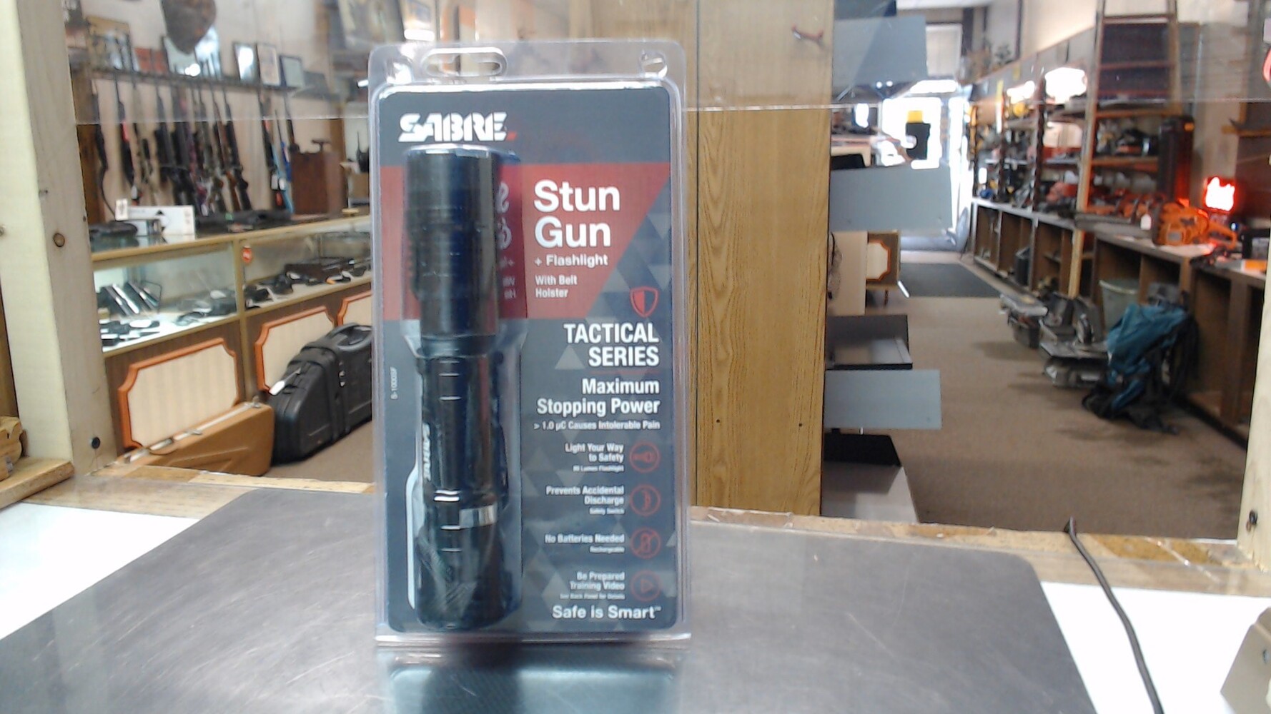 Sabre Stun Gun Flashlight 1 million volts