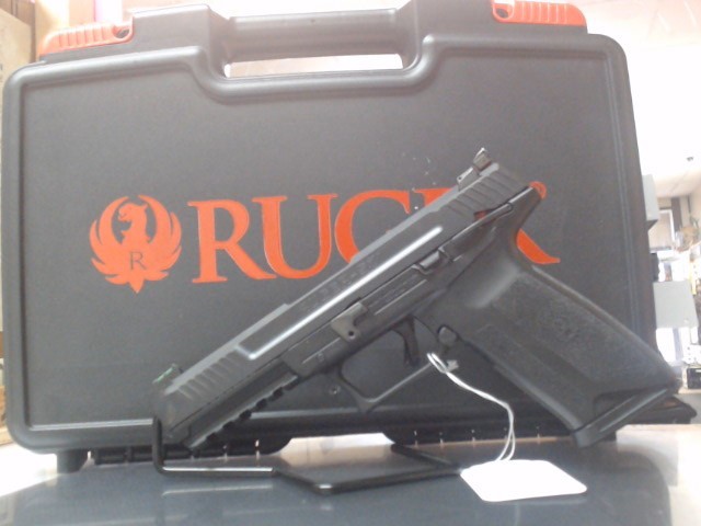 Ruger Ruger-57 5.7x28 Like new with Original Case and 2- 20 Rd Mags