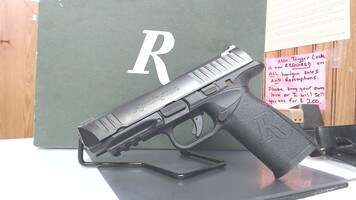 Remington Model: Rp9 Semi-Auto 9mm w/ 2 mags