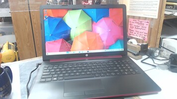 HP 15 Laptop, Windows 10, 8Gb Ram and 118 GB 