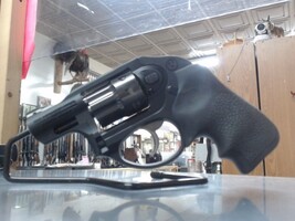 Ruger LCR 22LR 8-Shot revolver. UNFIRED & BNIB.